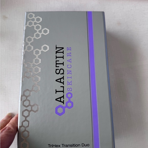 ALASTIN TRIHEX TRANSITION DUO NEW IN BOX - Picture 14 of 15